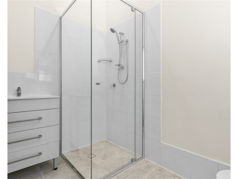 2/53 Grenade Street, Cannon Hill QLD 4170