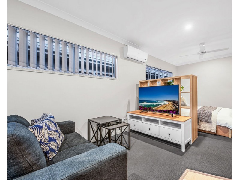 3/18 Buderim Street, Manly QLD 4179