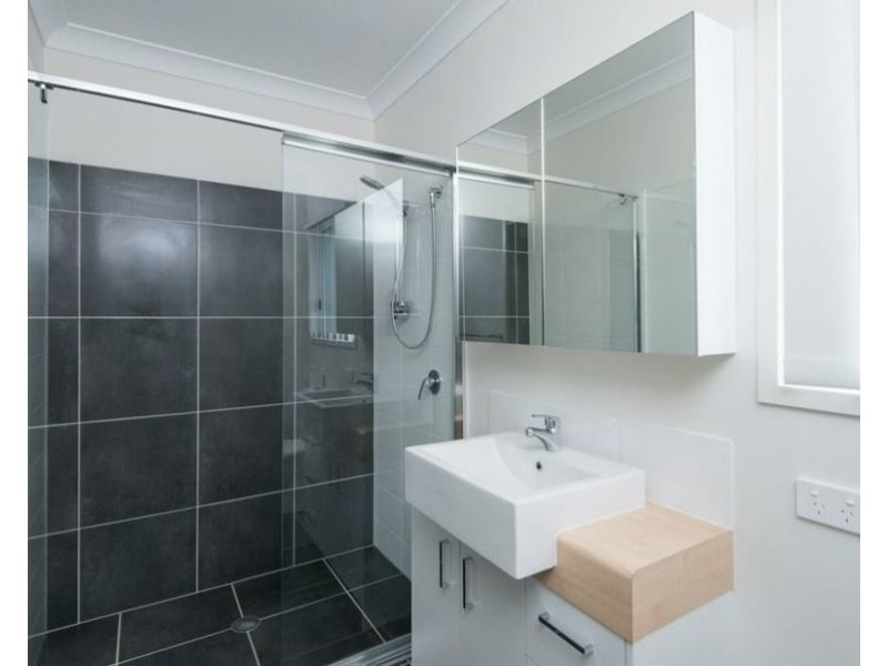 5/145 Selina St, Wynnum QLD 4178