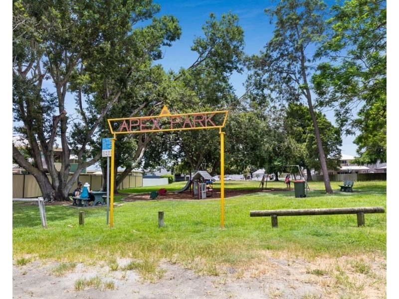 3/13 Queens Parade, Brighton QLD 4017