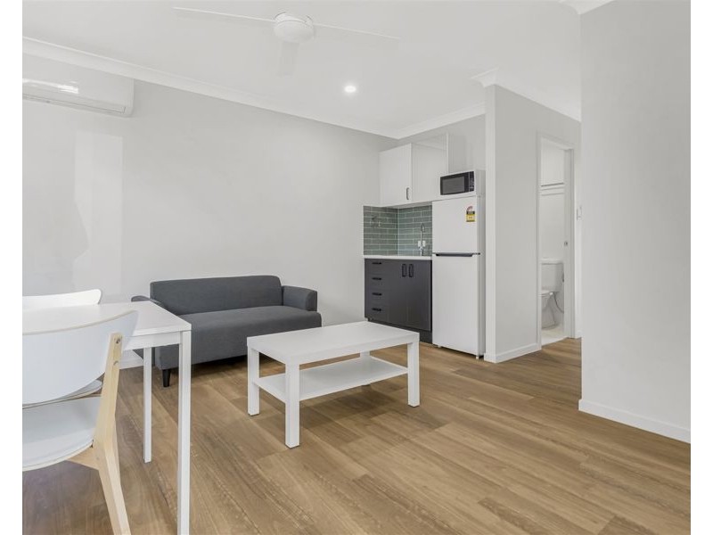 5/79 High Street, Brighton QLD 4017