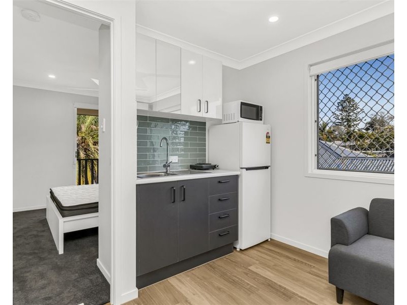 5/79 High Street, Brighton QLD 4017