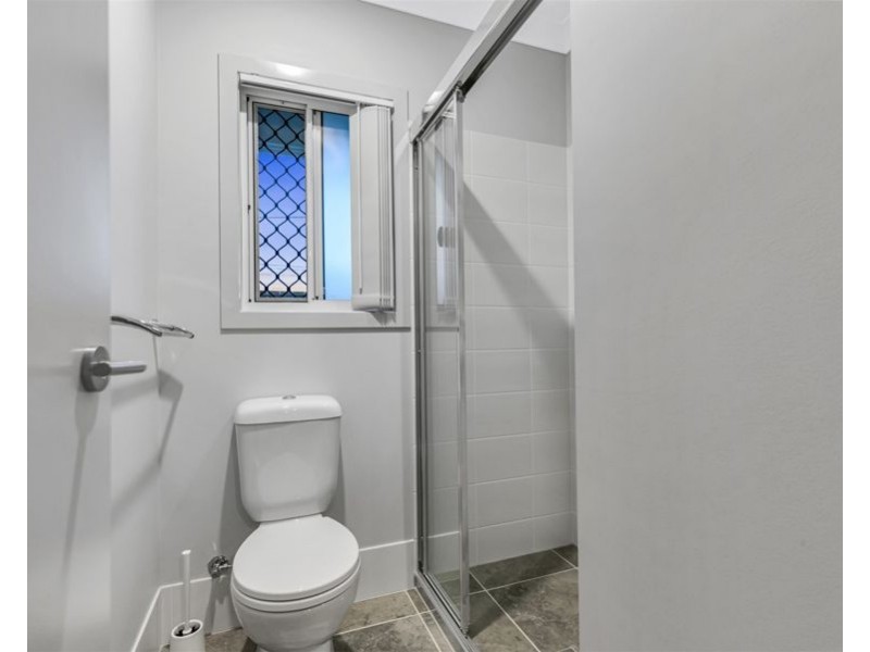 2/106a Flockton Street, Everton Park QLD 4053