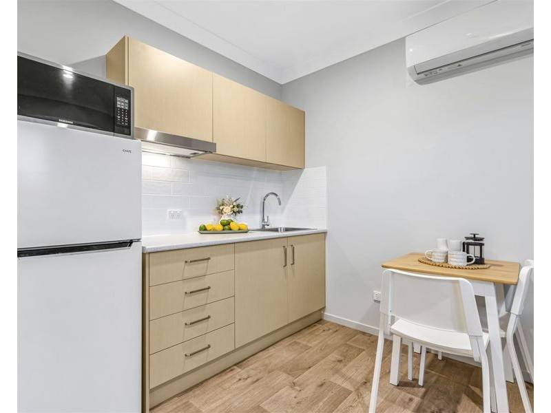 2/106a Flockton Street, Everton Park QLD 4053