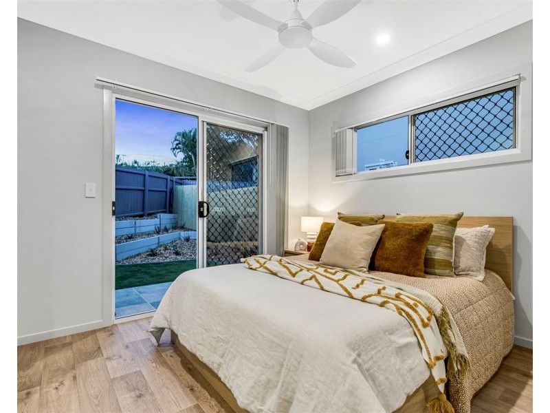 2/106a Flockton Street, Everton Park QLD 4053