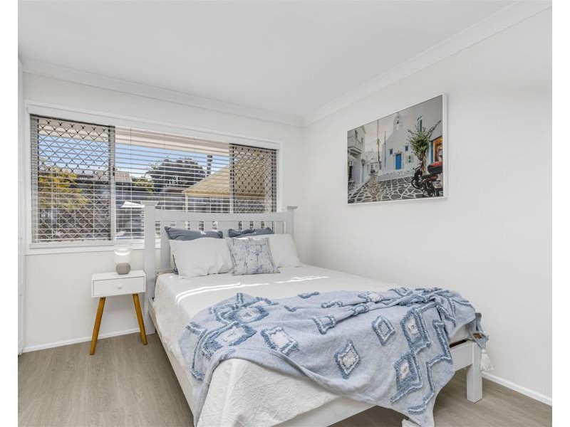 3 Pomona Terrace, Labrador QLD 4215