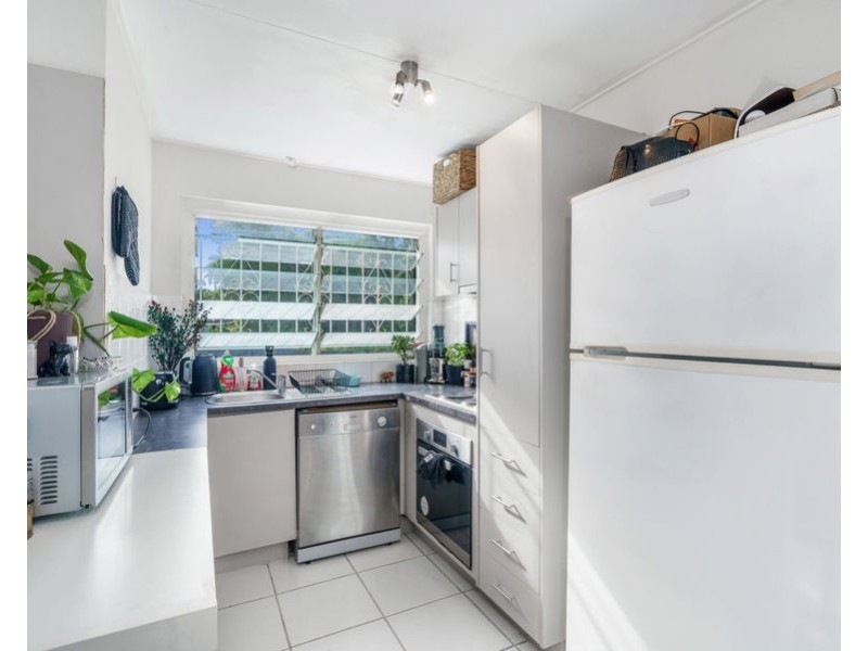 5/9 Woodford Street, Holland Park QLD 4121