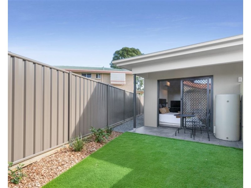 3/196 Randall Road, Wynnum West QLD 4178