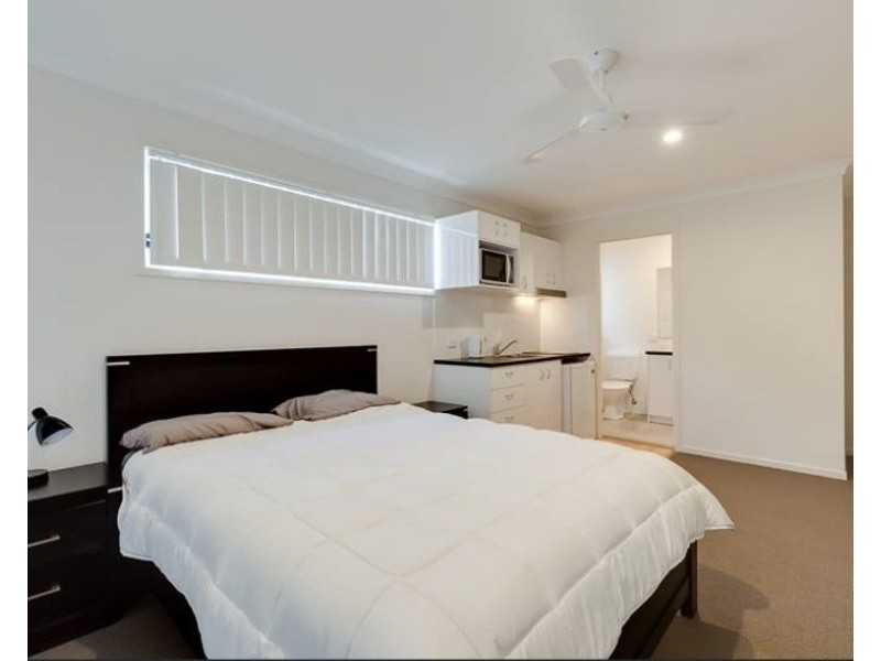 1/12 Darnley Street, Rocklea QLD 4106