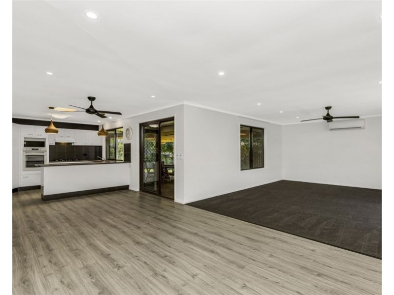 120 Goorari Street, Eight Mile Plains QLD 4113