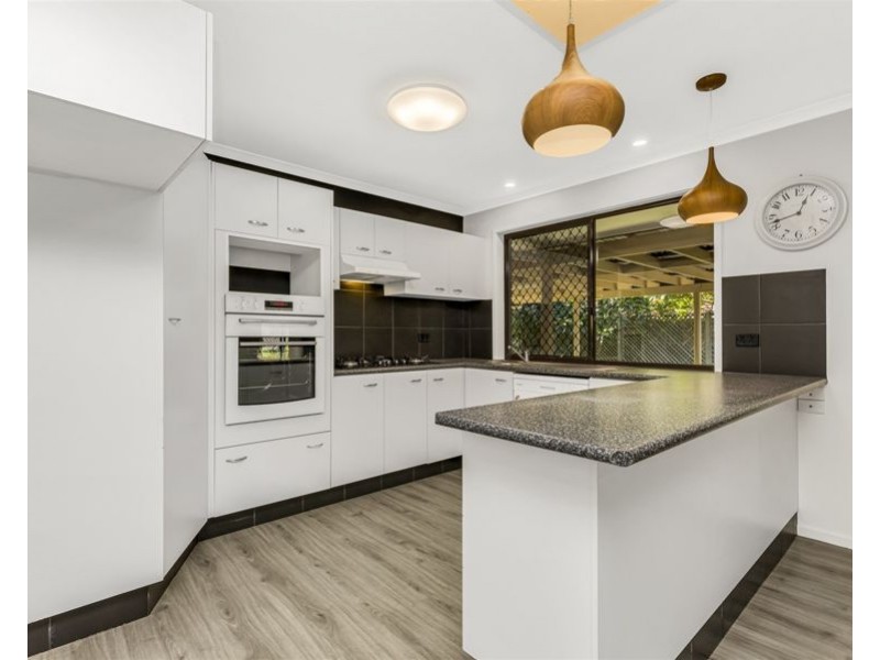 120 Goorari Street, Eight Mile Plains QLD 4113