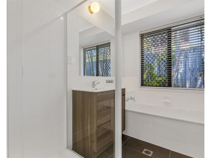 120 Goorari Street, Eight Mile Plains QLD 4113