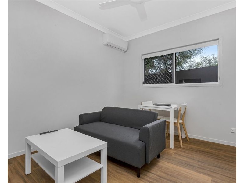 2/43 Bartholomew Street, Zillmere QLD 4034