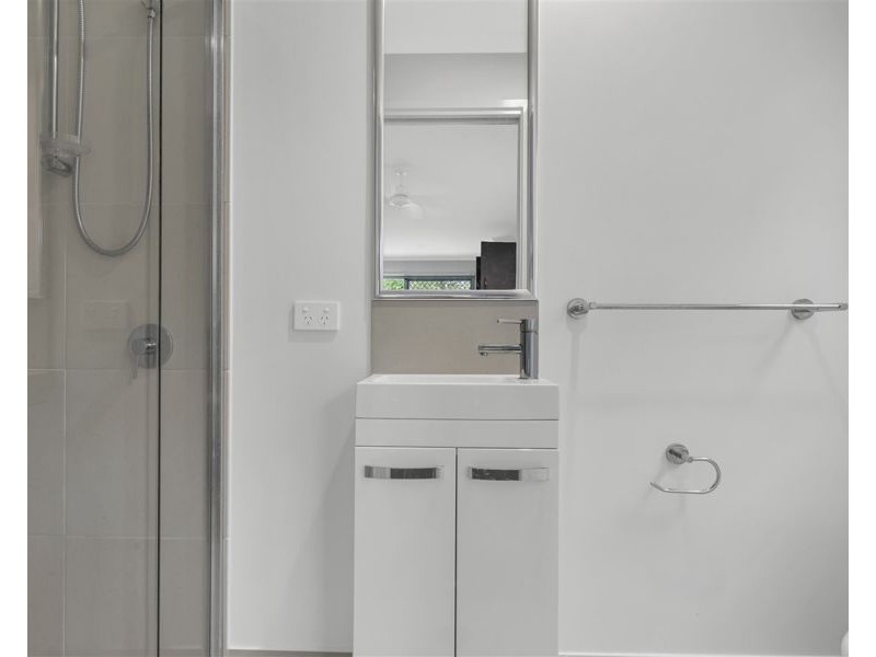 2/197 Birkdale Road, Birkdale QLD 4159