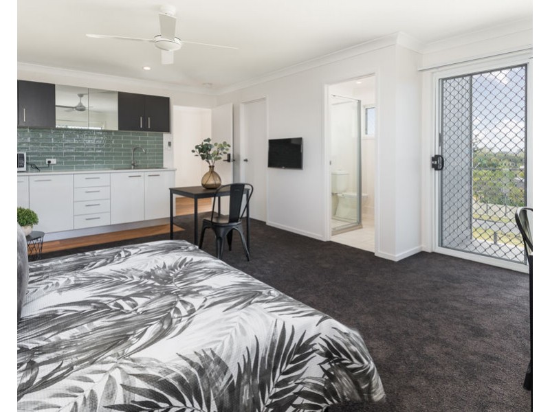 2/143 Gallipoli Road, Carina Heights QLD 4152