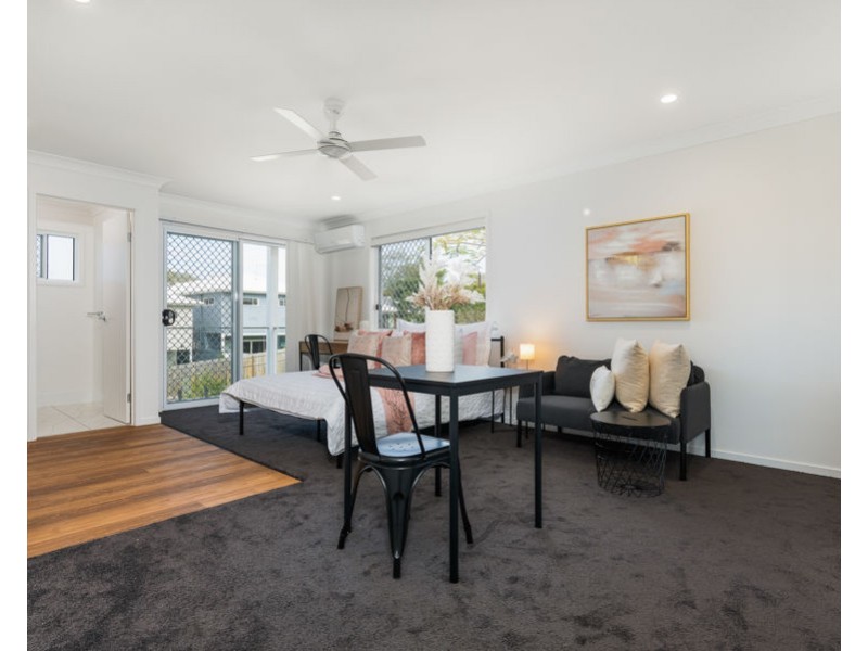 2/143 Gallipoli Road, Carina Heights QLD 4152