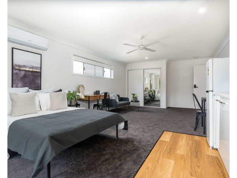 2/143 Gallipoli Road, Carina Heights QLD 4152