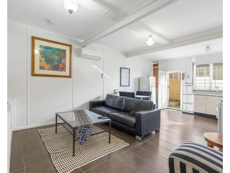 8/29 Park Road West, Dutton Park QLD 4102