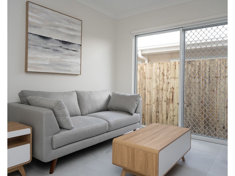 2/33 Church Road, Zillmere QLD 4034