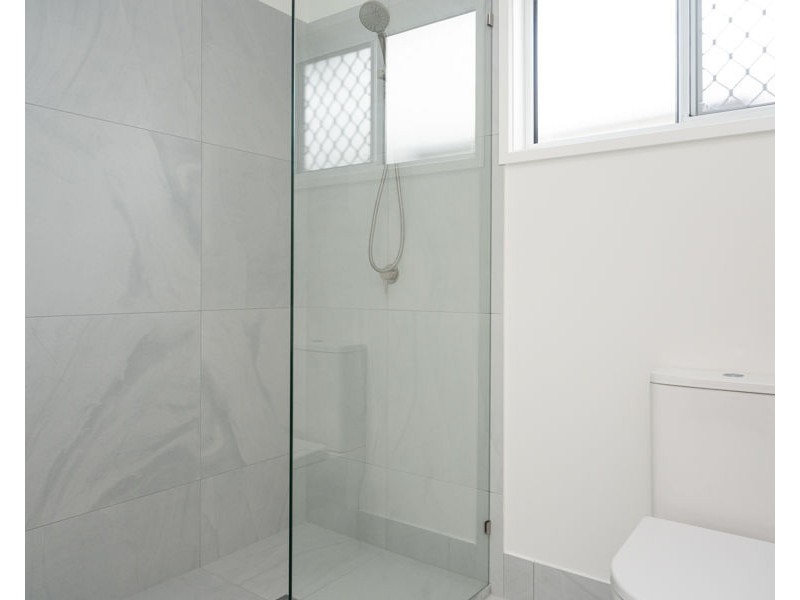 2/33 Church Road, Zillmere QLD 4034