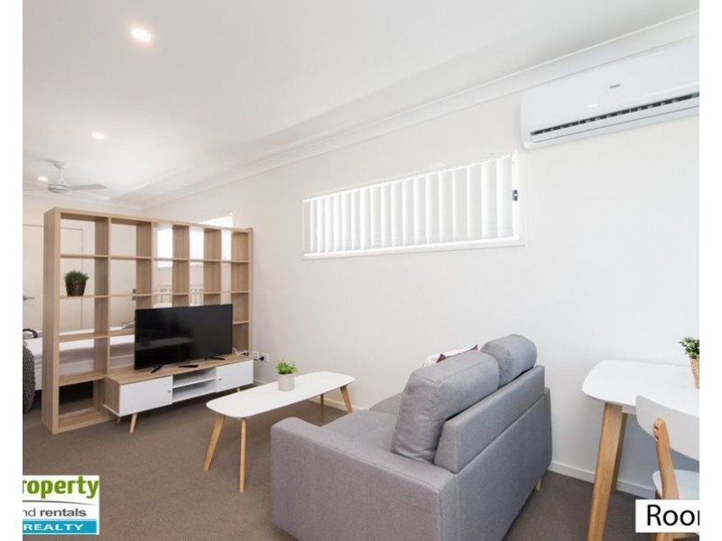 2/25 Arakurta Street, Lota QLD 4179