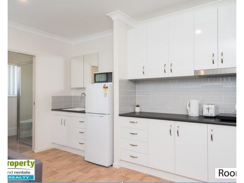 2/25 Arakurta Street, Lota QLD 4179