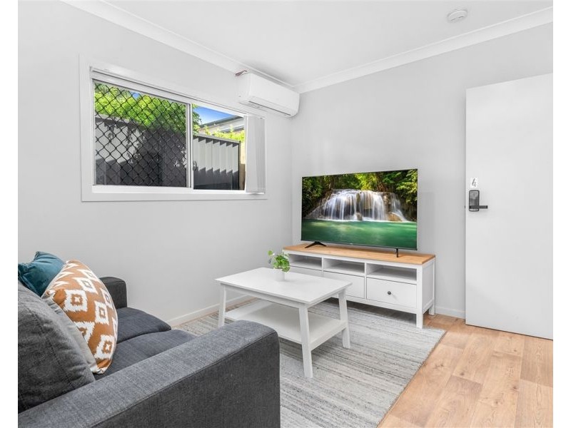 4/49 Strathpine Road, Bald Hills QLD 4036