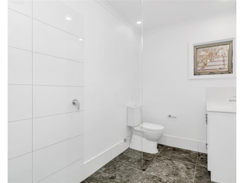 2/25 Park Road West, Dutton Park QLD 4102