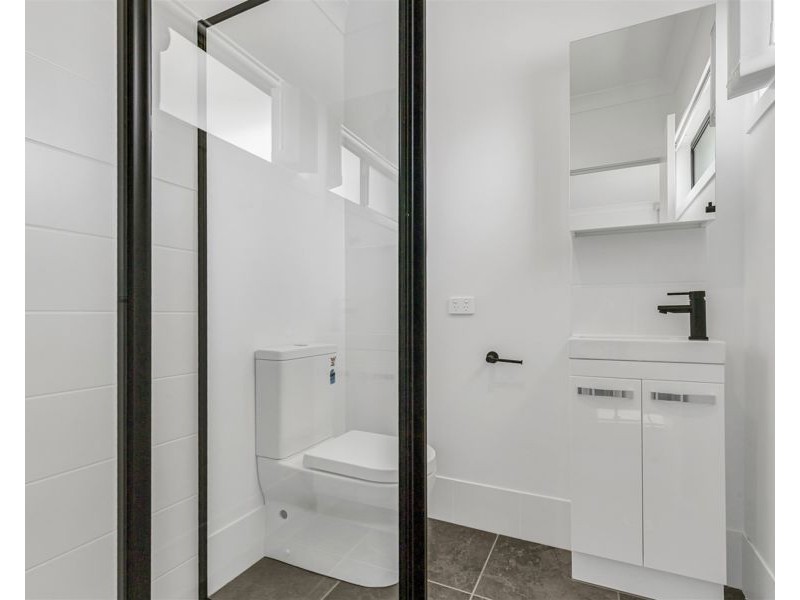 2/1030a Manly Road, Tingalpa QLD 4173