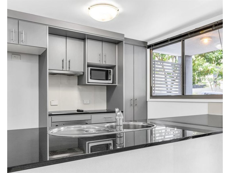 8/321 Vulture Street, South Brisbane QLD 4101