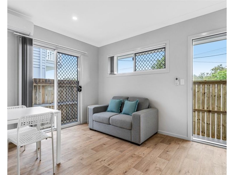 2/16 Jindalee Street, Jindalee QLD 4074