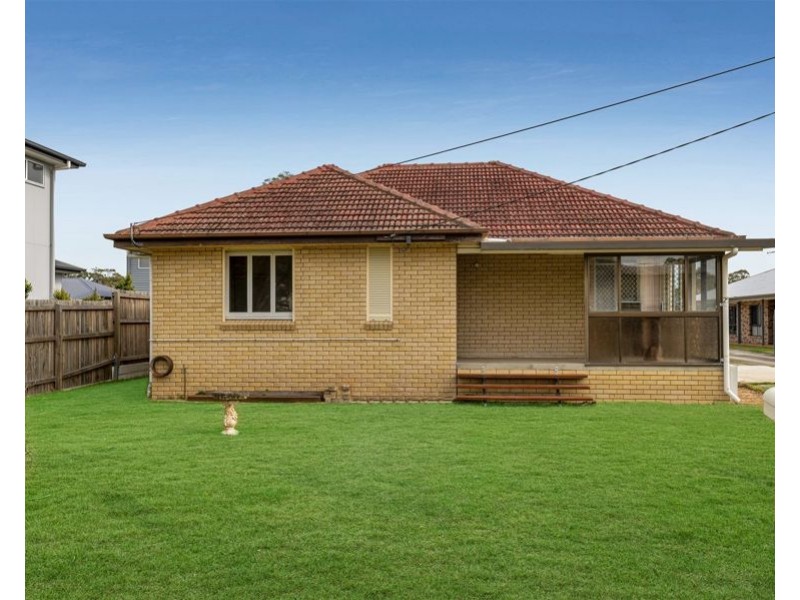 25 Landsboro Avenue, Boondall QLD 4034