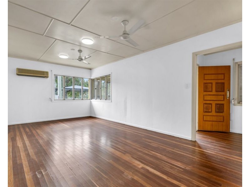 25 Landsboro Avenue, Boondall QLD 4034