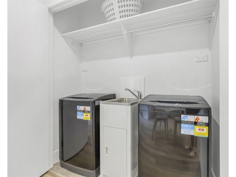 1/69 Glen Holm Street, Mitchelton QLD 4053