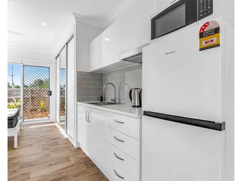 1/36 Gum Street, Wynnum QLD 4178
