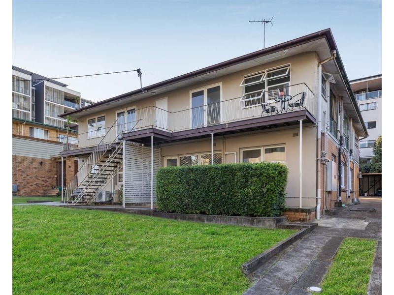 2/16 Isedale Street, Wooloowin QLD 4030