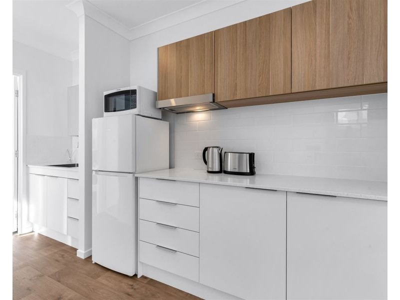 2/61 Miller Street, Chermside QLD 4032