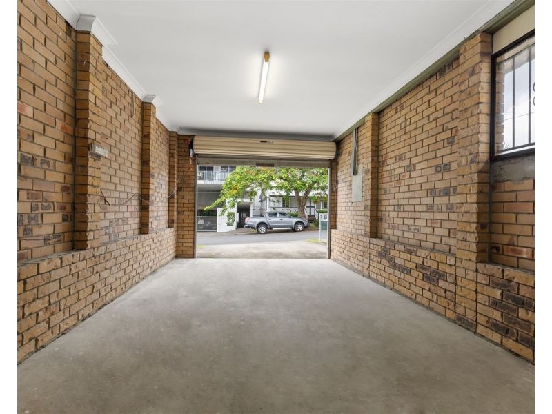 14 Isedale Street, Wooloowin QLD 4030