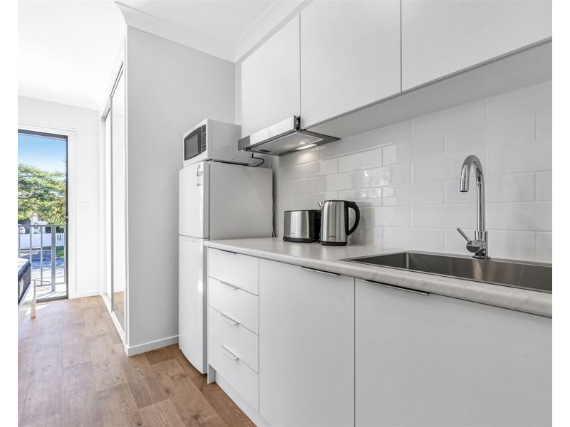 1/32 Ambool Street, Lota QLD 4179