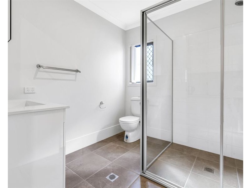 1/32 Ambool Street, Lota QLD 4179