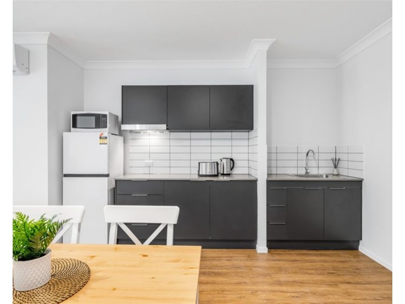 61 Miller Street, Chermside QLD 4032