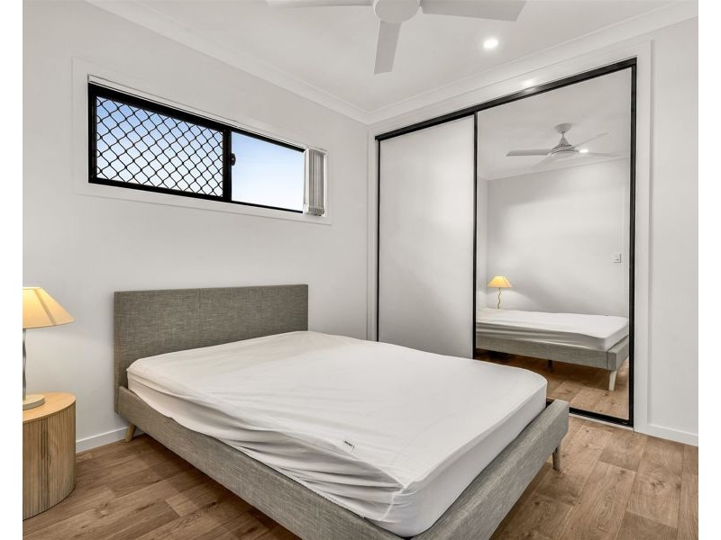 6a Hayes Street, Raceview QLD 4305