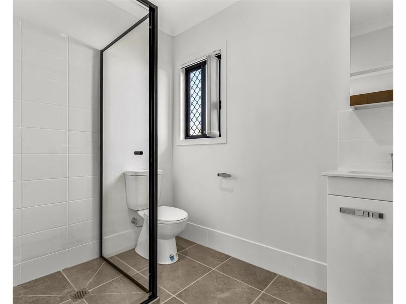 6a Hayes Street, Raceview QLD 4305