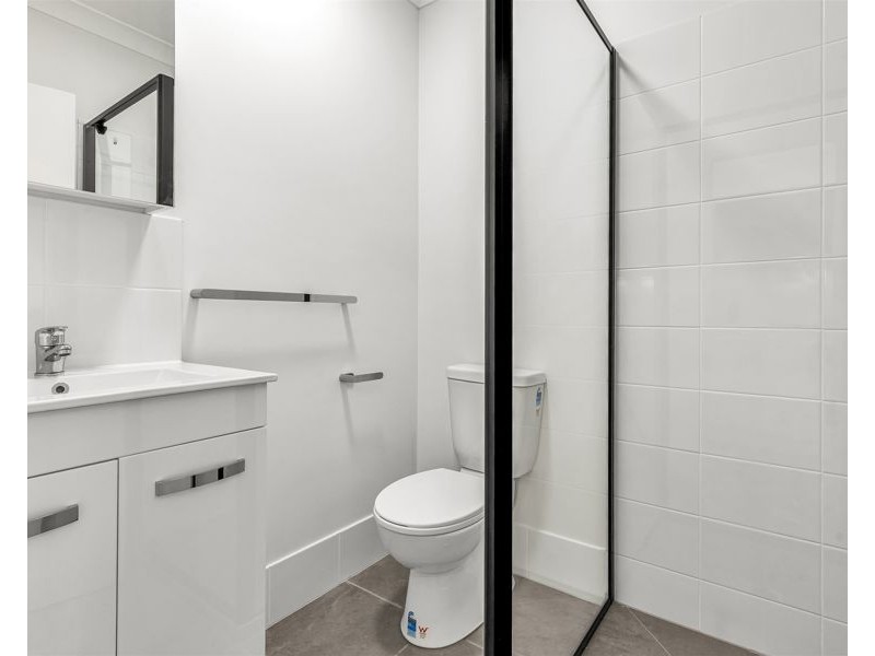 6a Hayes Street, Raceview QLD 4305