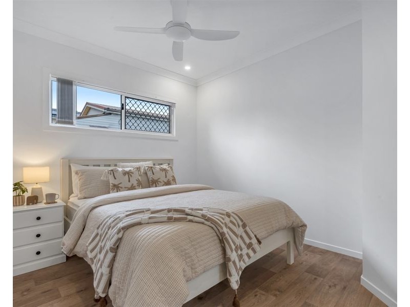 2/14 Price Street, Oxley QLD 4075