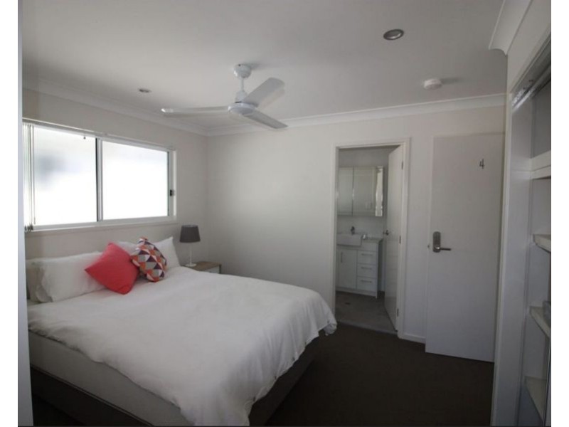 2/22 Beatty Road, Rocklea QLD 4106