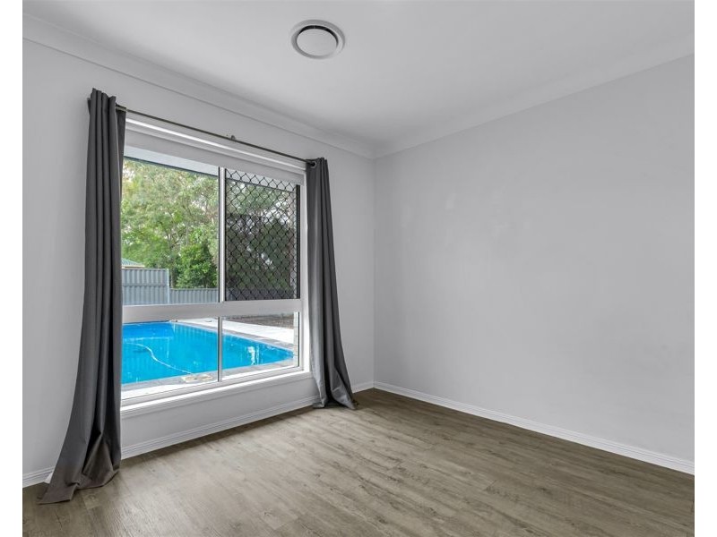 5 Baccata Place, Forest Lake QLD 4078