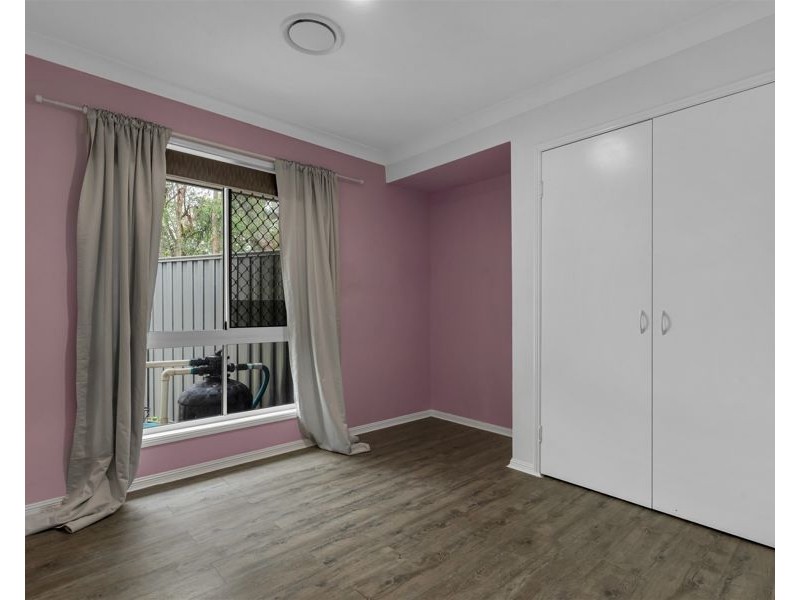 5 Baccata Place, Forest Lake QLD 4078