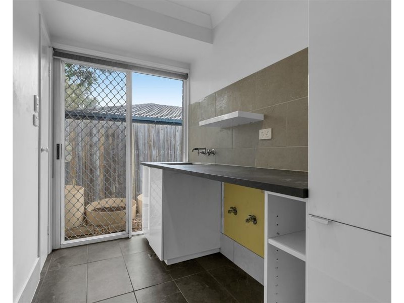 5 Baccata Place, Forest Lake QLD 4078