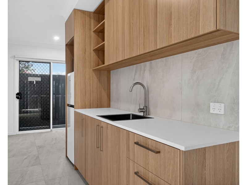 73 Charlie Street, Zillmere QLD 4034